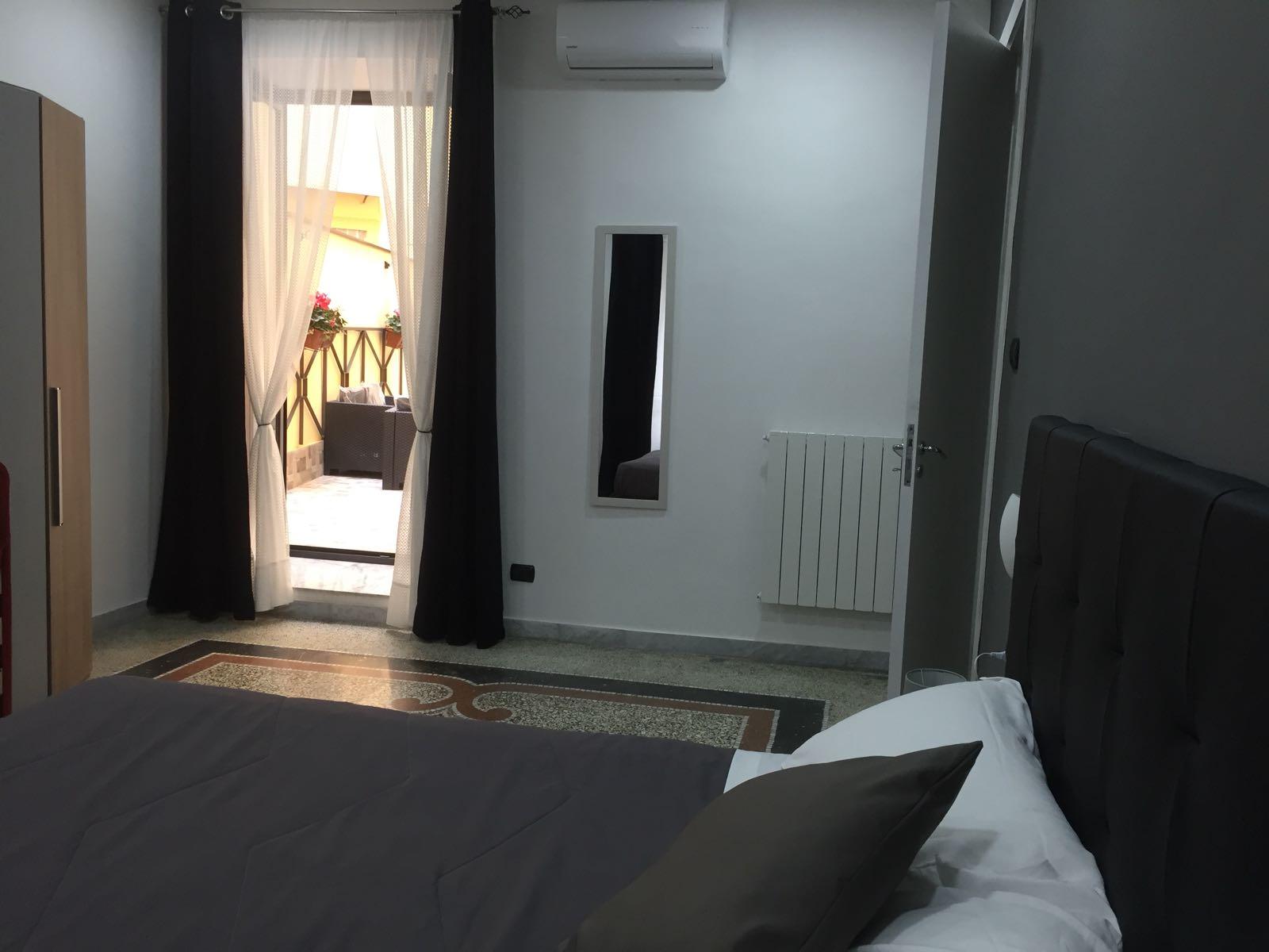 Mb95 - Mezzocannone Luxurious Bed&Breakfast Naples Extérieur photo