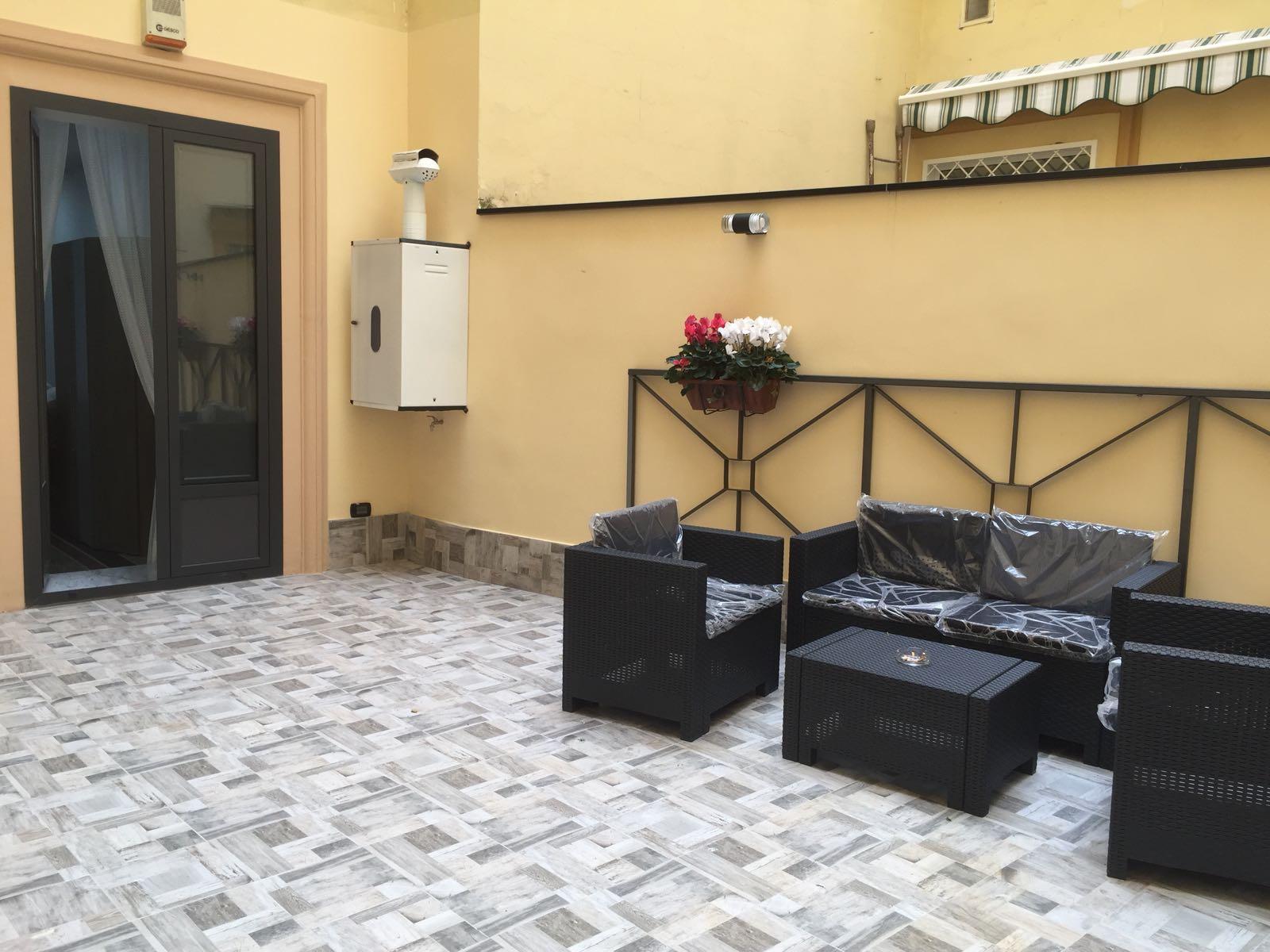 Mb95 - Mezzocannone Luxurious Bed&Breakfast Naples Extérieur photo