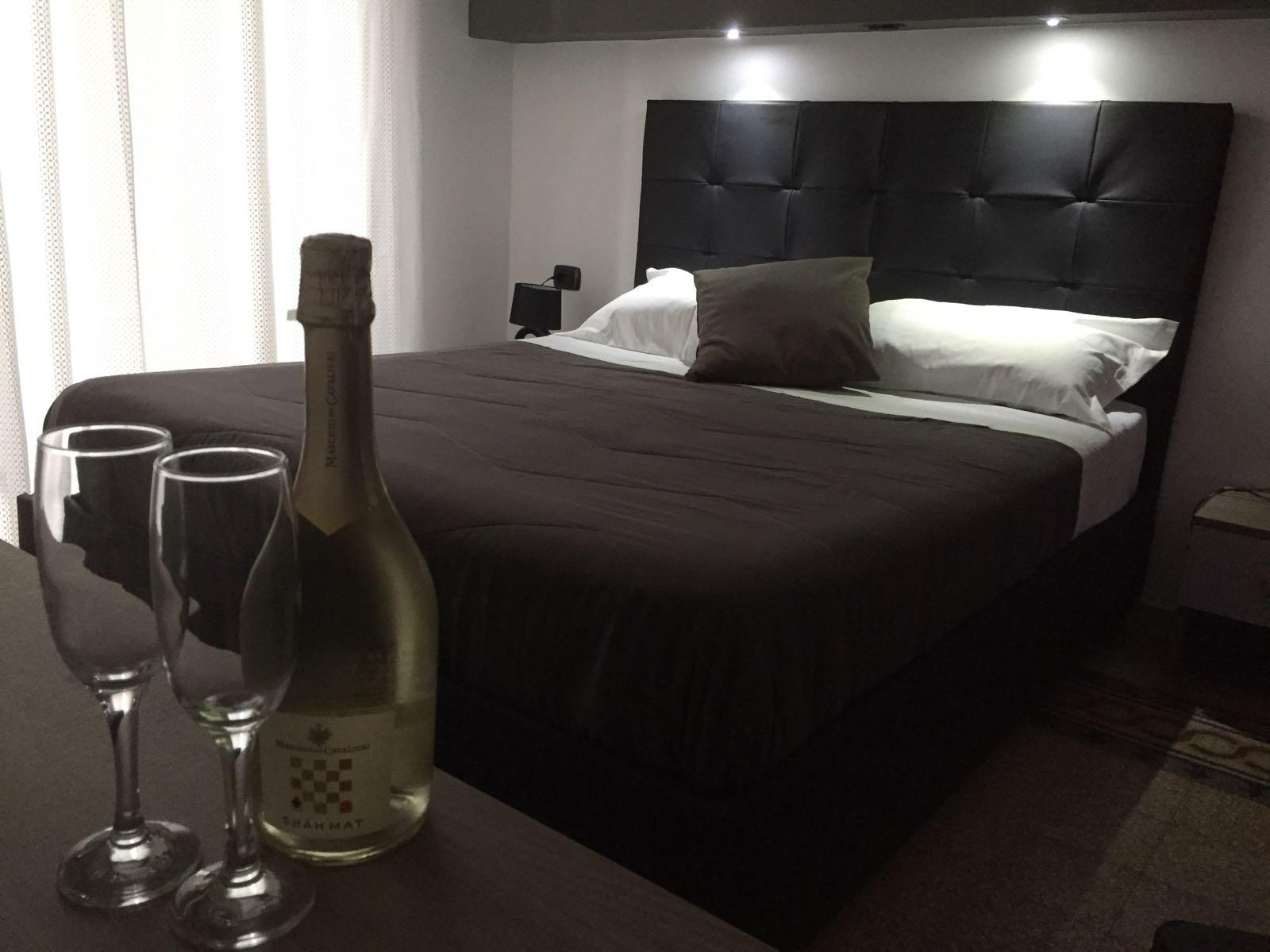 Mb95 - Mezzocannone Luxurious Bed&Breakfast Naples Extérieur photo