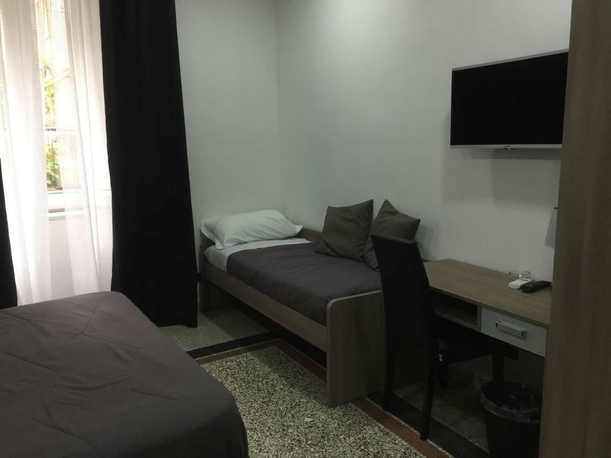 Mb95 - Mezzocannone Luxurious Bed&Breakfast Naples Extérieur photo