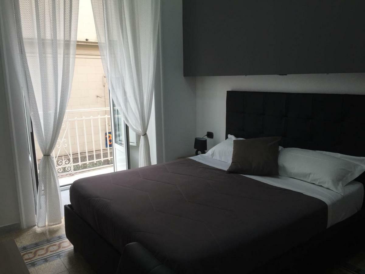 Mb95 - Mezzocannone Luxurious Bed&Breakfast Naples Extérieur photo